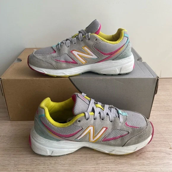 New Balance 888 v2 Grey/Pink Kids Sneakers - SZ 3 Y - Picture 11 of 15